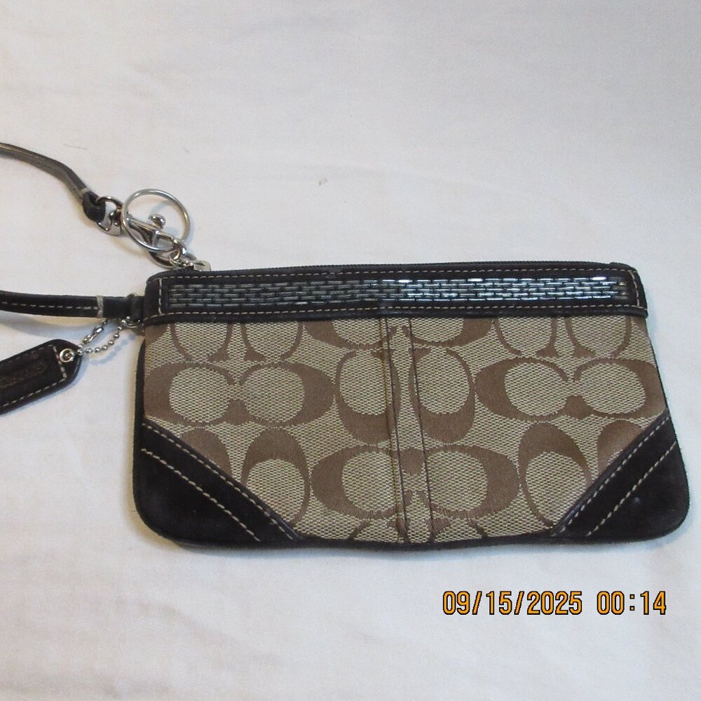 VINTAGE~ COACH WRISTLET WITH BEADED ACCENTS, COACH HANGTAG~4" X 7 1/4" LONG